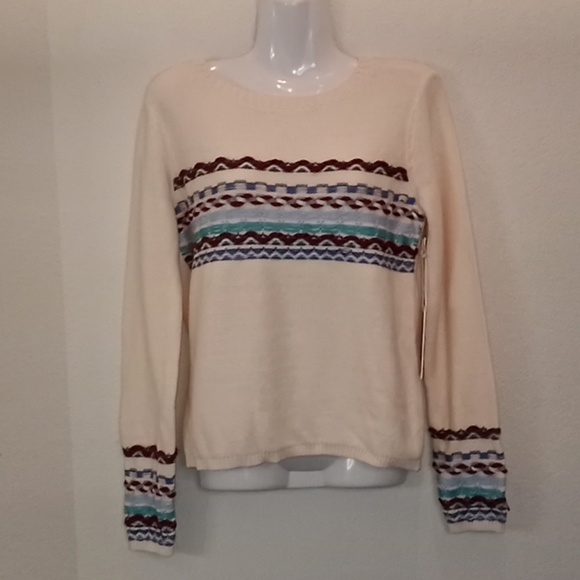 Boundless North BNCI Cable Knit Sweater - Picture 7 of 13